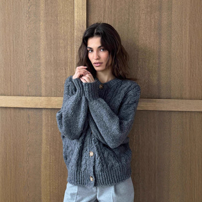 Round Neck Retro Long Sleeve Sweater